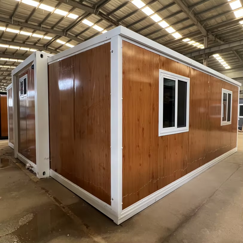 20 & 40ft High Durability Portable and expandable Movable Container House